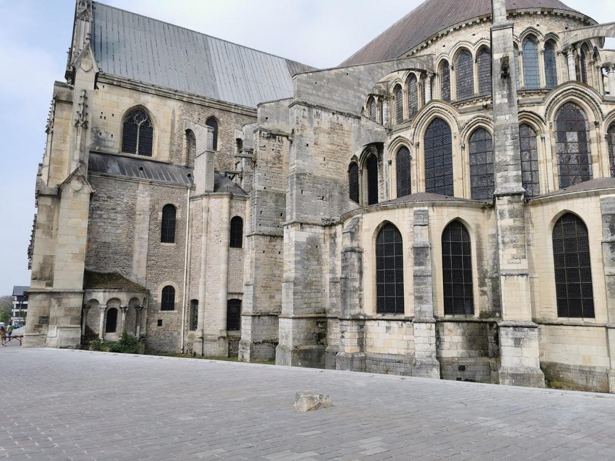 Elegance & Confort - Appart Pres Caves Au Coeur De Reims Zewnętrze zdjęcie